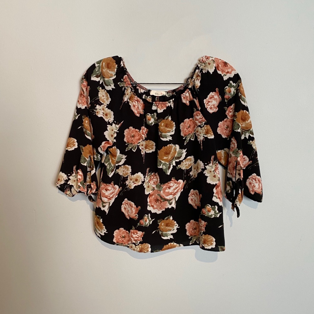 Floral Crop 3/4 Sleeve